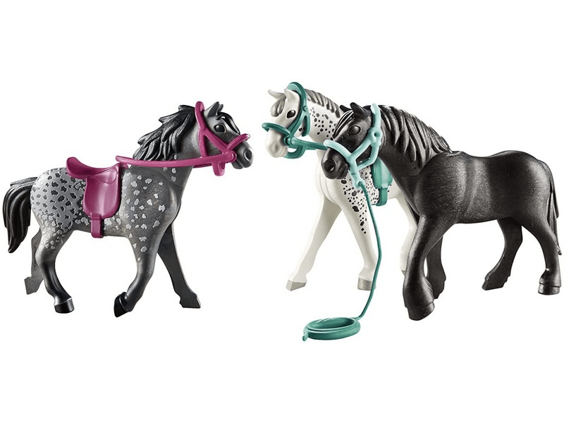 Playmobil Fréziai, knabstrupper és andalúziai lovak (70999)