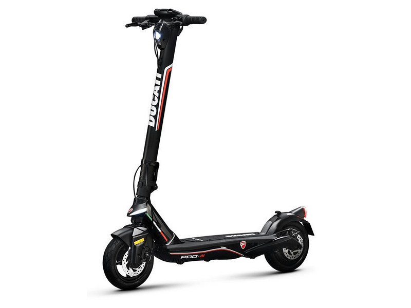 Ducati Electric Scooter Pro 3 elektromos roller, irányjelzővel