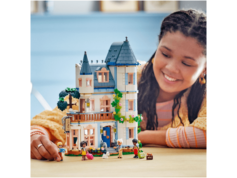 LEGO® Friends Dvorac Hotel (42638)