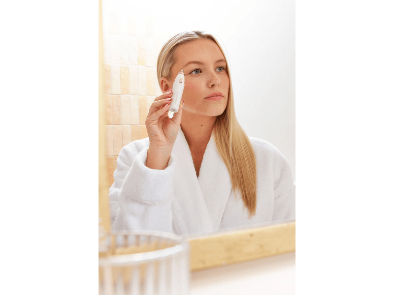 Remington WFS200 BareMe™ 2-u-1 uređaj za uklanjanje dlačica s lica