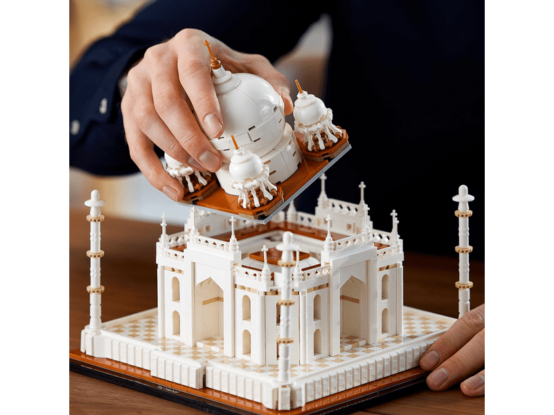 LEGO® Architecture Taj Mahal (21056)