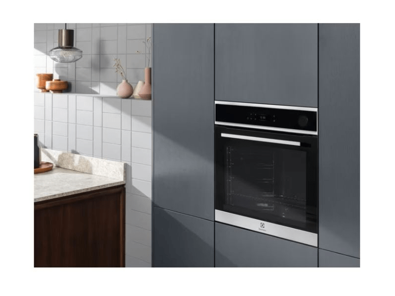 Electrolux EOC8P39WX Ugradbena parna pećnica