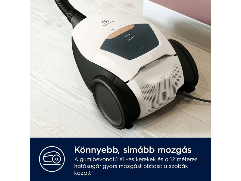 ELECTROLUX PD82-ALRG Pure D8.2 szuper csendes porzsákos porszívó, allergiában szenvedőknek