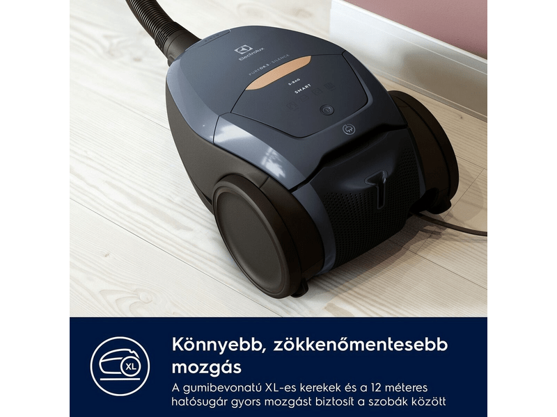 ELECTROLUX PD82-8DB Pure D8.2 szuper csendes porzsákos porszívó