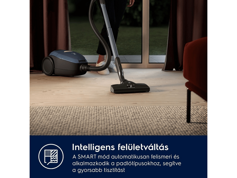 ELECTROLUX PD82-8DB Pure D8.2 szuper csendes porzsákos porszívó