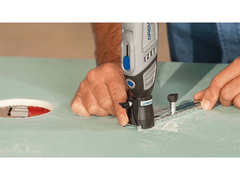 Dremel Egyenes- és körkivágó (678)