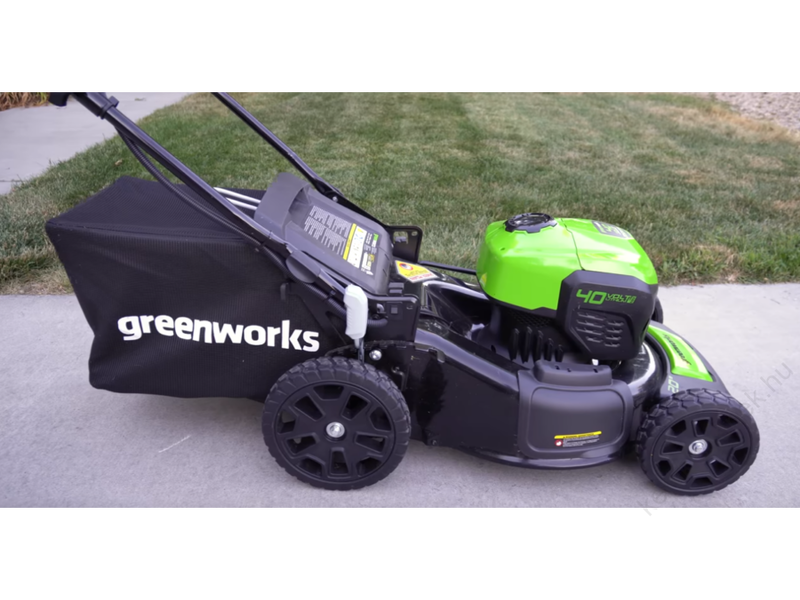 GreenWorks GD40LM46HPK4 akkumulátoros fűnyíró