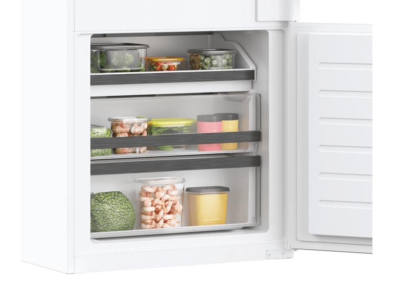 Haier HBW5719E Beépíthető kombinált hűtőszekrény