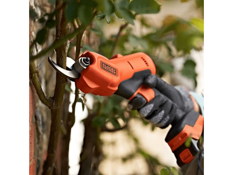 BLACK + DECKER BCPP18B-XJ Akkus metszőolló, akku és töltő nélkül
