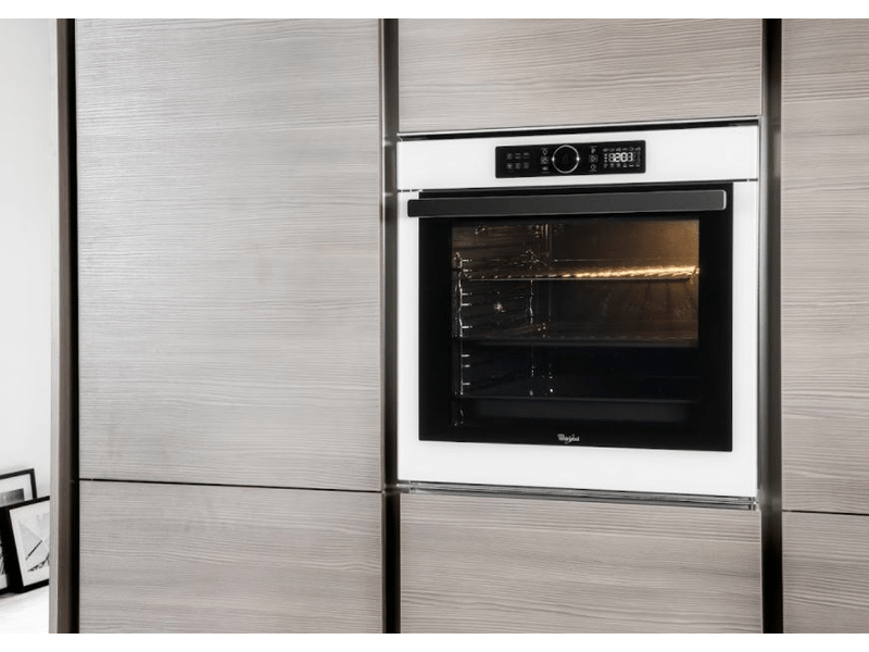 Whirlpool AKZM 8480WH Beépíthető sütő, fehér + Whirlpool WL S5360 BF/W Beépíthető indukciós főzőlap, fehér