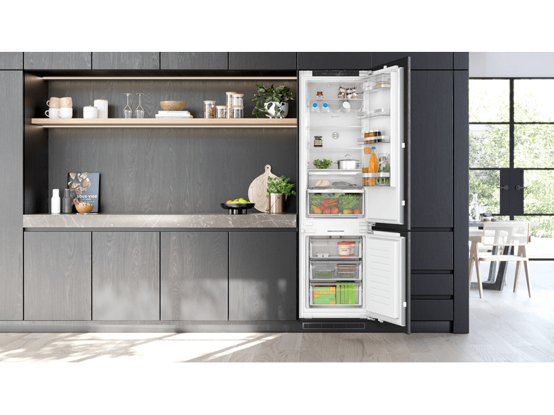 Bosch KIN96ADC0 Serie 6 Beépíthető kombinált hűtőszekrény