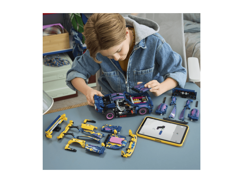 LEGO® Technic Tuning műhely: Ford Mustang GT autó (42236)