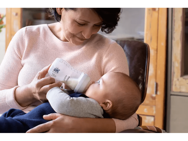 Philips Avent SCY903/67 Natural Response cumisüveg, 260 ml