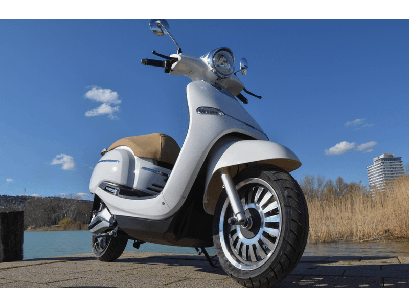 Citiwell Cruise elektromos robogó, Fehér, 28Ah