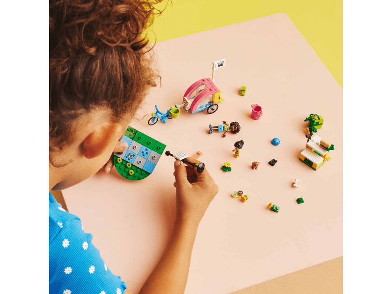LEGO® Friends Kutyamentő bicikli (41738)