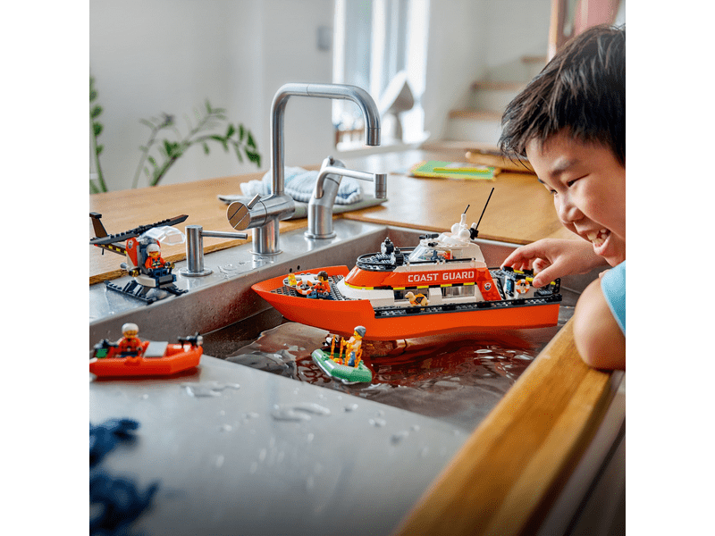 LEGO® City Parti őrség mentőcsónak és helikopter (60504)