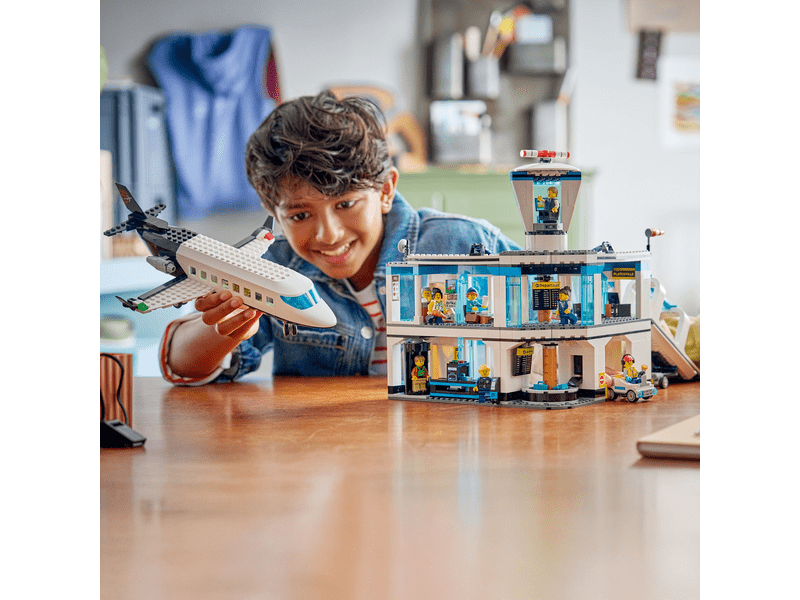 LEGO® City Repülőtér egy repülőgéppel (60502)