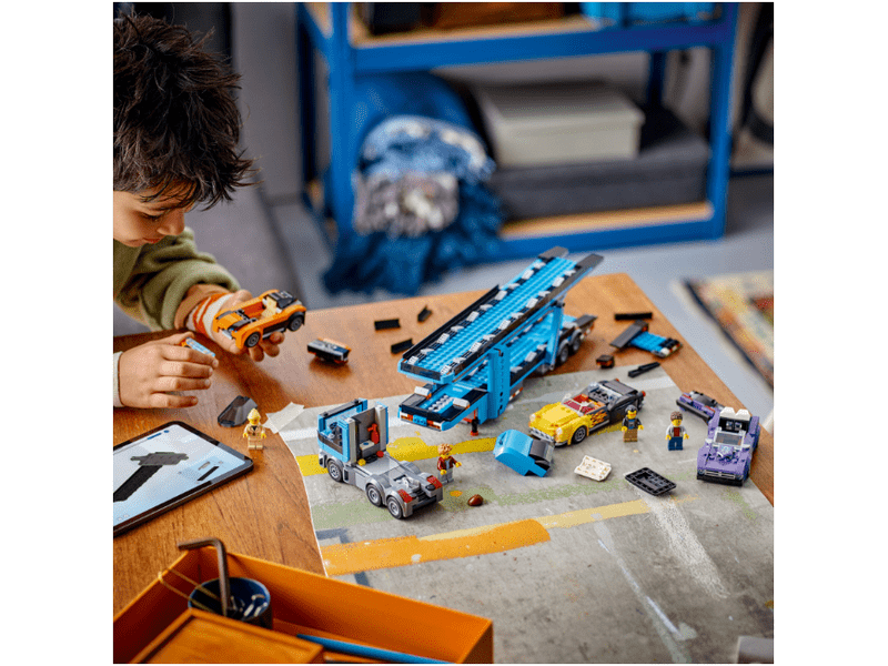 LEGO® City Prijevoznik automobila sa sportskim automobilima (60408)