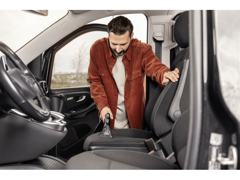 Karcher SE 5 Car Szőnyeg- és kárpittisztító, fehér (1.081-231.0)