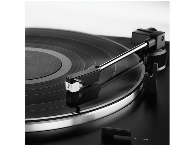 Audio-Technica AT-LP60XUSBGM Automatikus szíjhajtású lemezjátszó