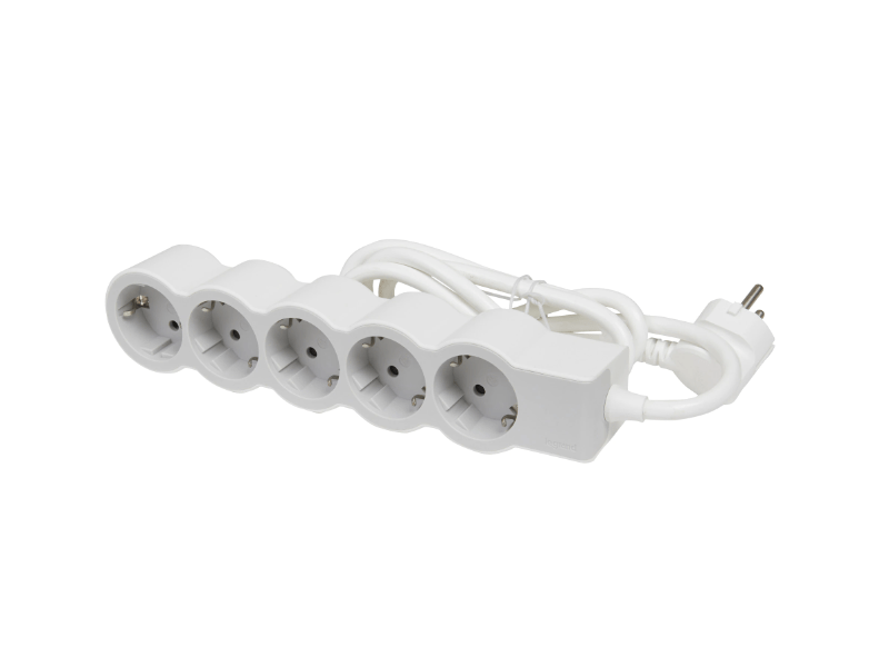 Legrand 694571 5x2P+F Standard ötös elosztó, 5m, 16 A