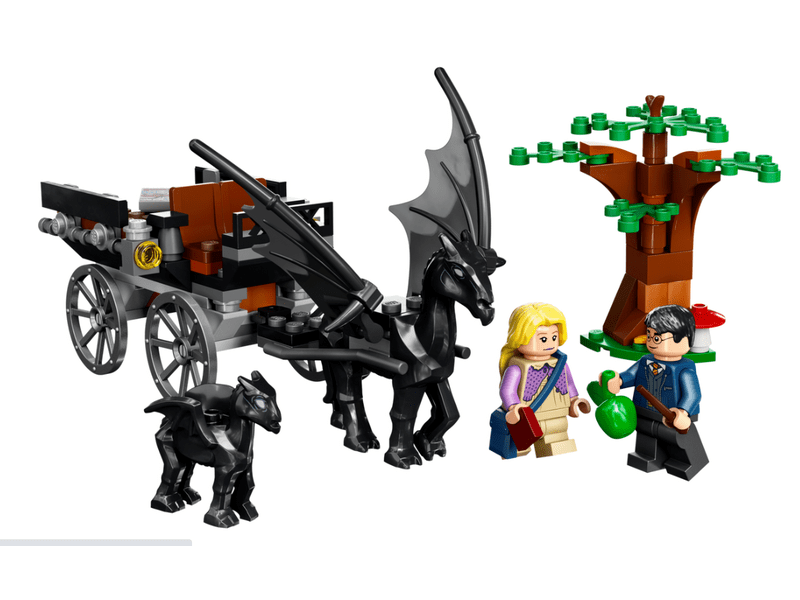 LEGO® Harry Potter™ Roxfort™ hintó és thesztrálok (76400)