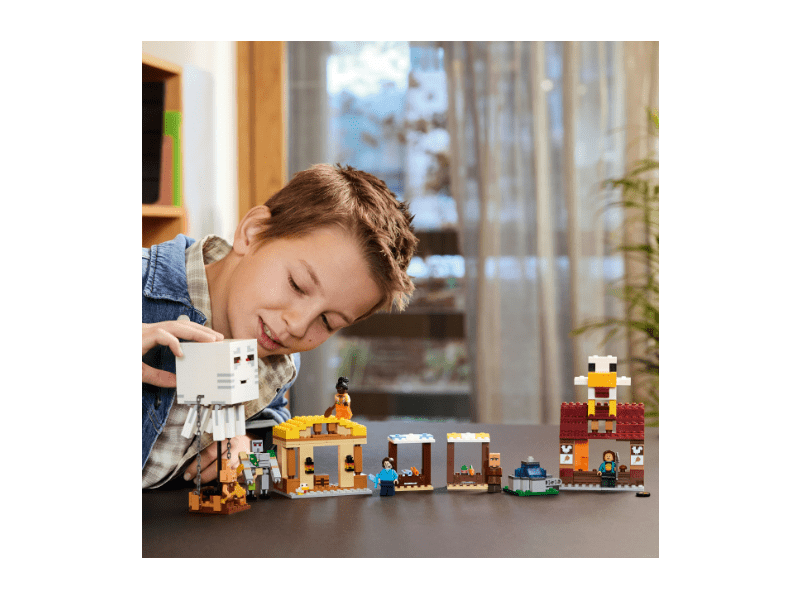 LEGO® Minecraft® Zračni brod duhova i napad na selo (21273)