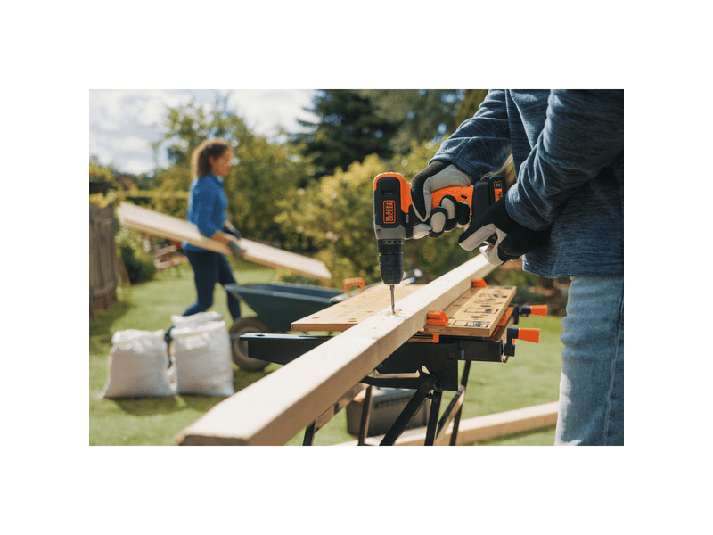 BLACK + DECKER BCD001C1-QW Akkus fúró-csavarozó