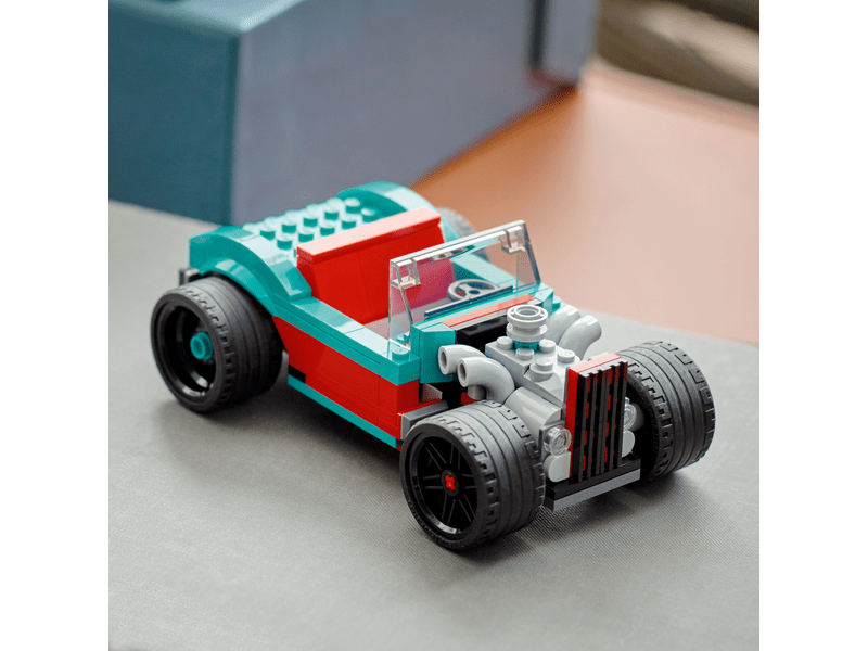 LEGO® Creator Utcai versenyautó (31127)