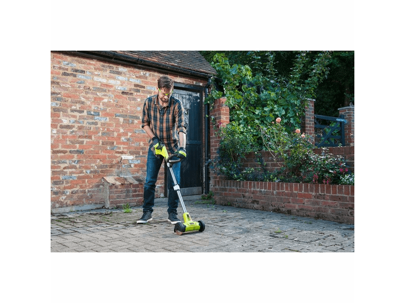Ryobi 18V One Plus  fugatisztító kefével