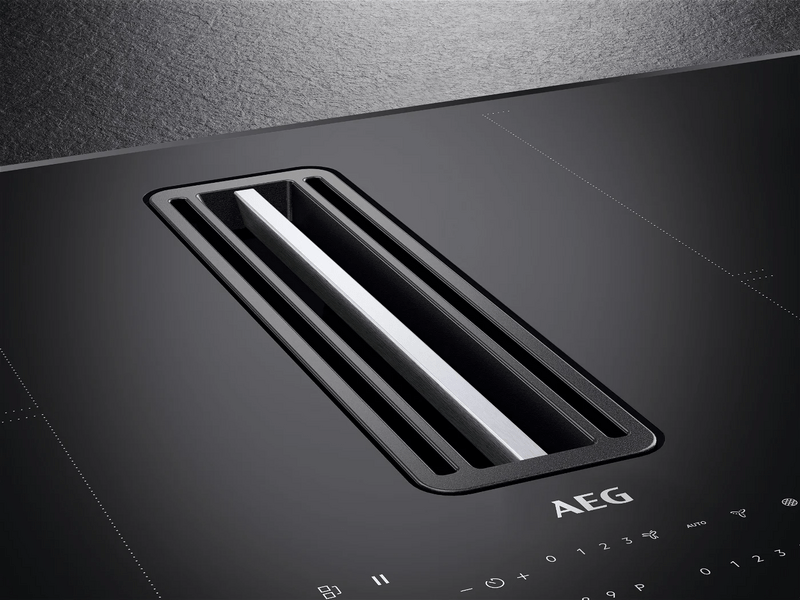 AEG CCE84779CB Indukciós főzőlap beépített páraelszívóval