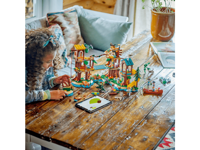 LEGO® Friends Lombház a kalandtáborban (42631)