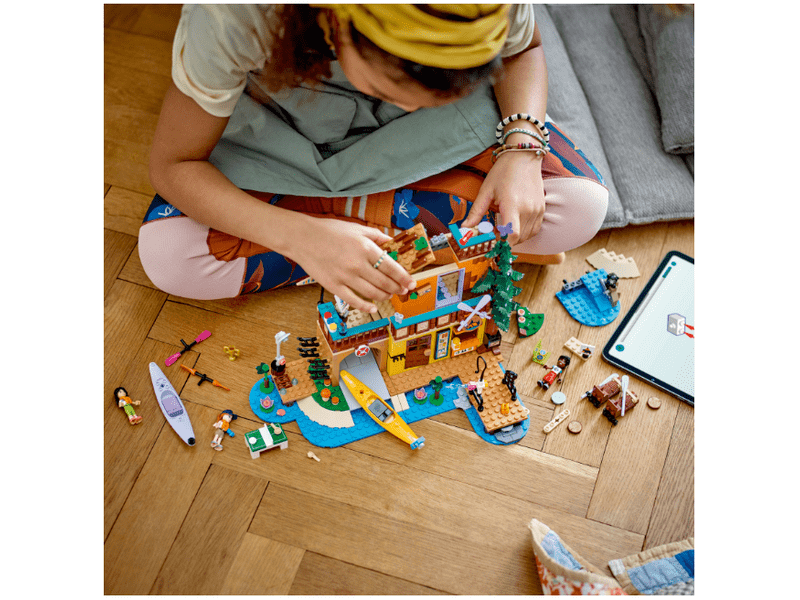 LEGO® Friends Vodeni sportovi u avanturističkom kampu (42626)