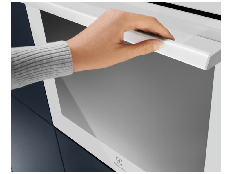 Electrolux EOF3H40BW Ugradbena pećnica
