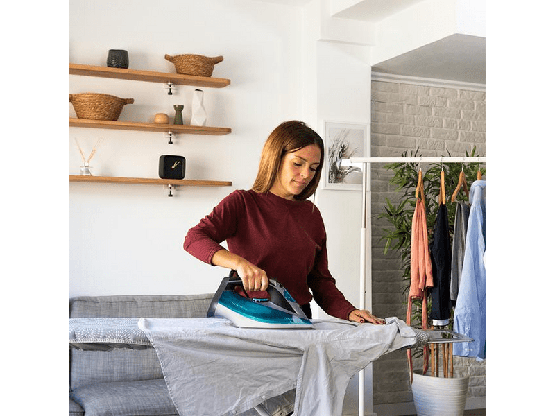 Cecotec Fast Furious parno glačalo (5523)