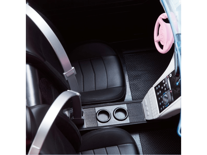 Barbie: Rózsaszín autó (HBT92)