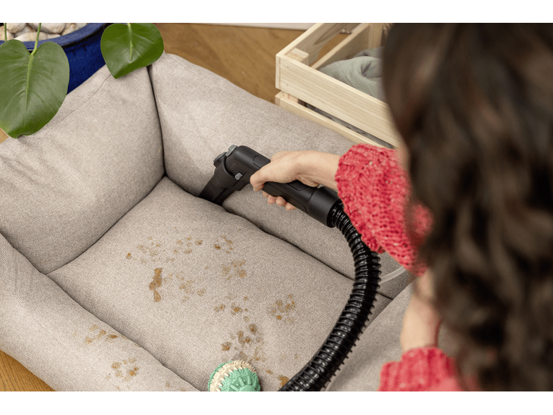 Karcher SE 4 Plus szőnyeg- és kárpittisztító, fehér (1.081-170.0)