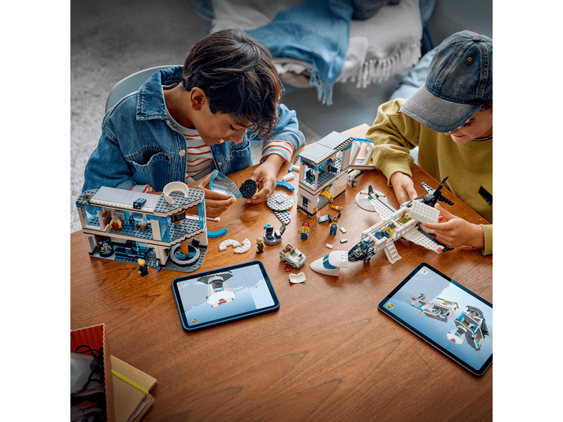 LEGO® City Repülőtér egy repülőgéppel (60502)