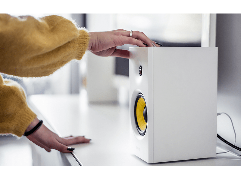 Edifier R1080BT 2.0 Hangszóró pár, fehér