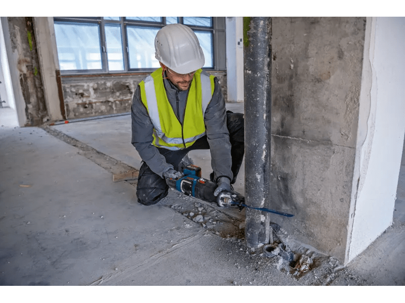 Bosch GSA 185-LI akumulatorska sabljasta pila