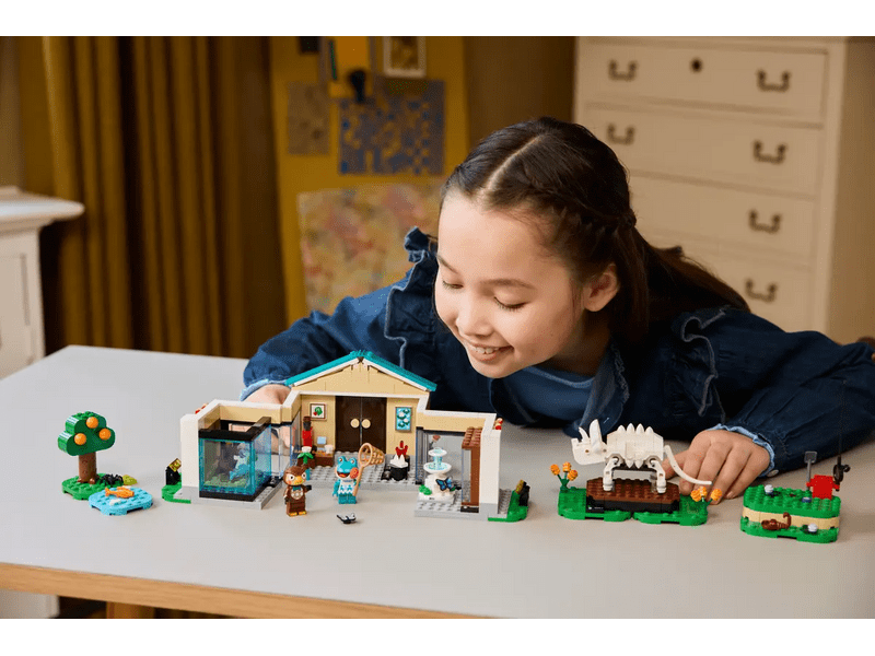 LEGO® Animal Crossing™ Blathersova muzejska kolekcija (77056)