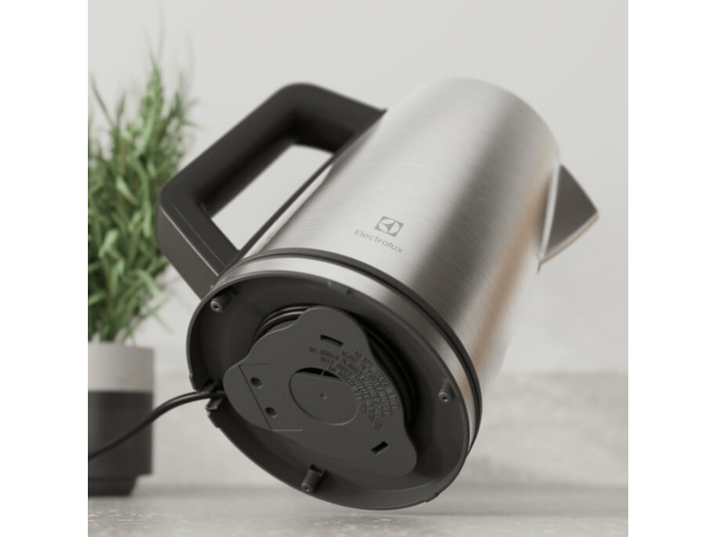 Electrolux E5K1-6ST Create 5 Vízforraló, 2400W, 1,7L