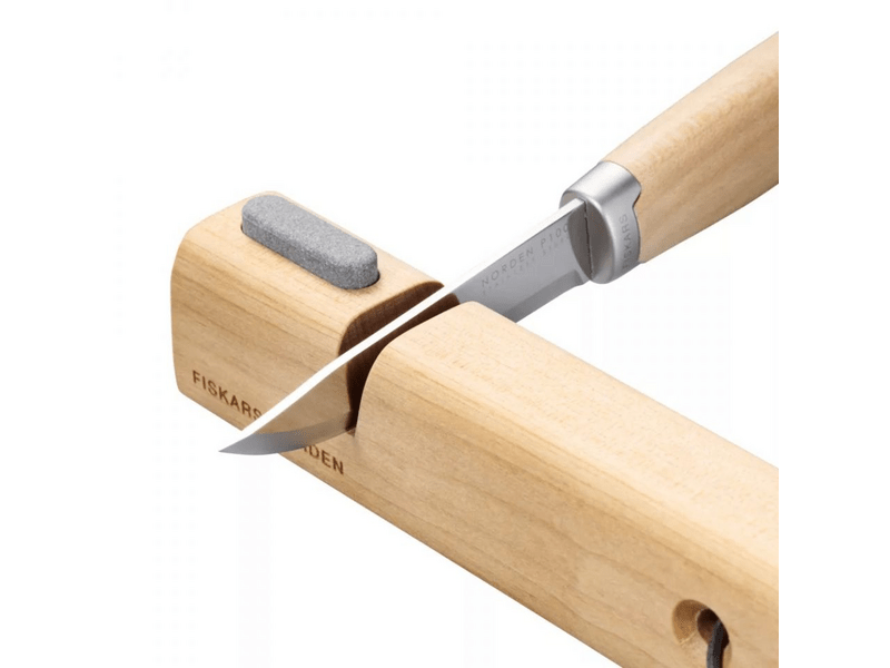 Fiskars Norden fejsze és késélező (1071898)
