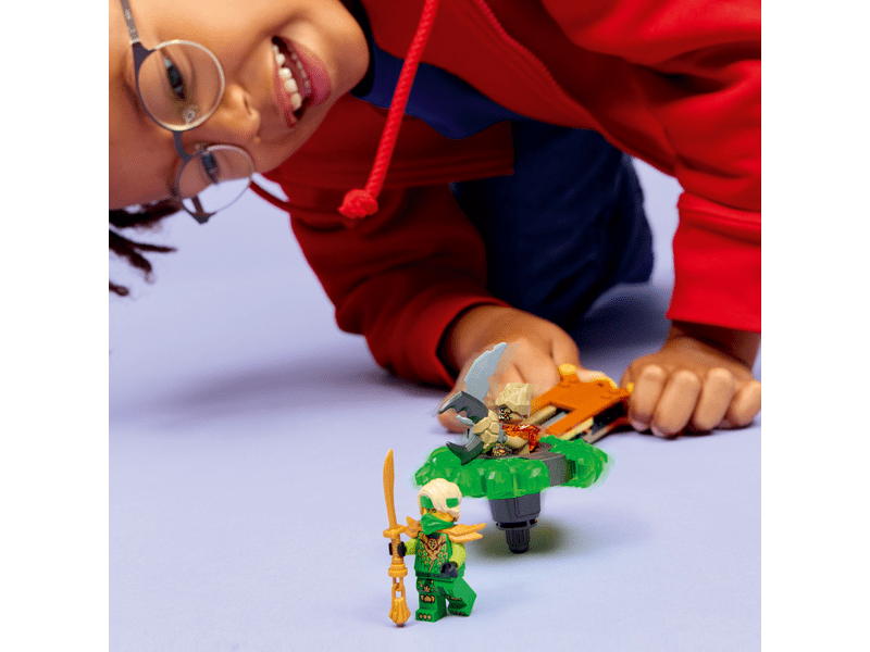 LEGO® Ninjago® Lloyd egy földszörny pörgettyűje ellen (71850)