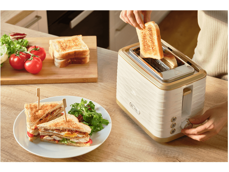 Kenyérpirító, 930W, fehér