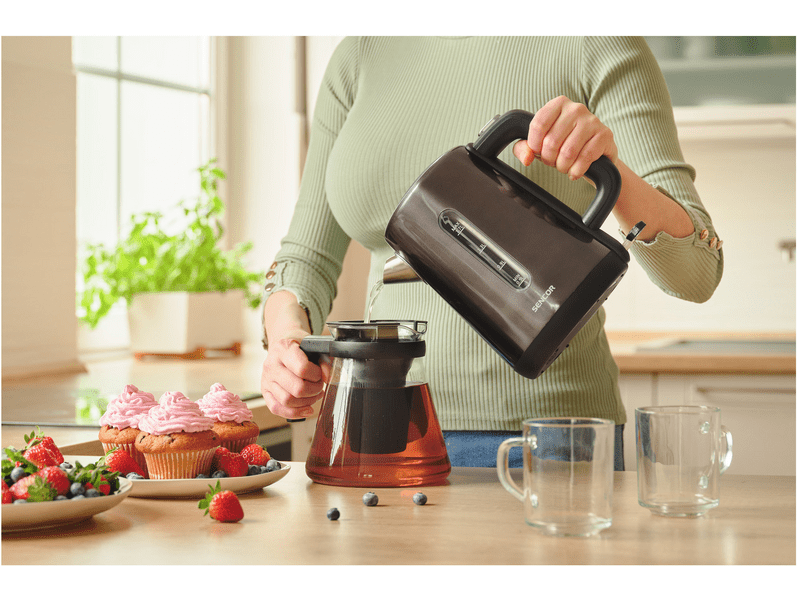 Sencor SWK 1753BK kuhalo za vodu