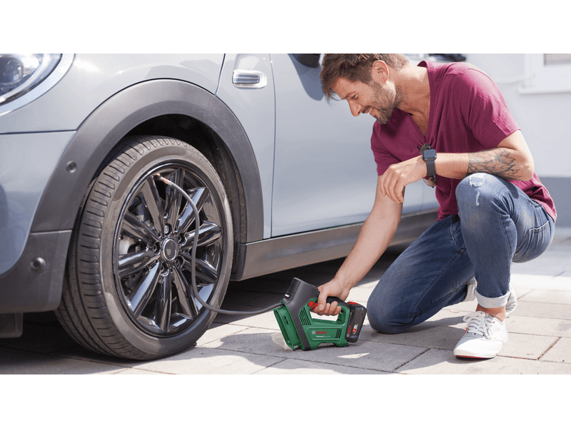 Bosch UniversalPump 18V bežična visokotlačna zračna pumpa (0603947101)