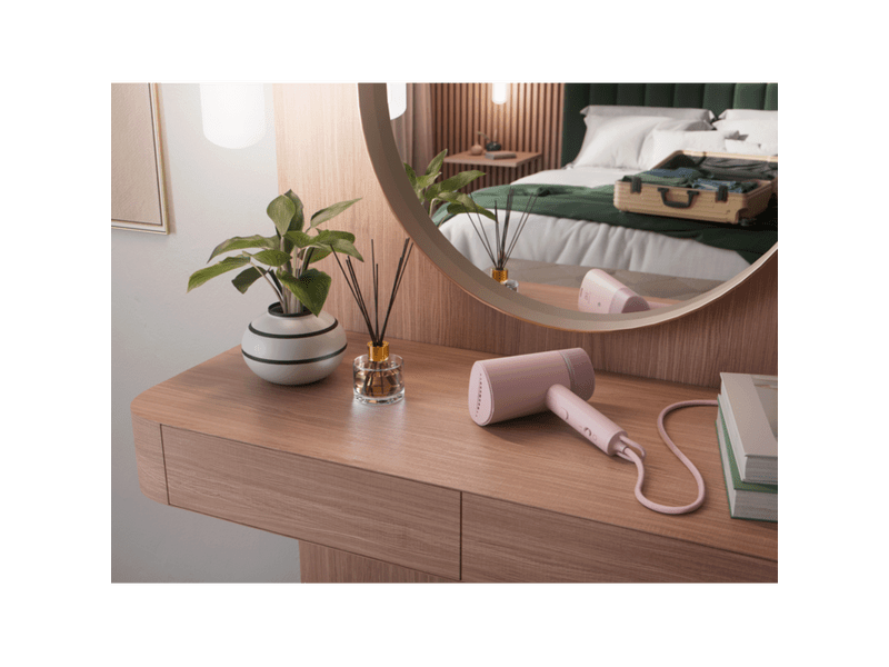 Electrolux E5HS1-4WP Care 500 ručni aparat za paru za odjeću