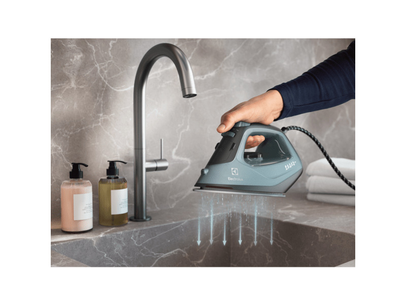 Electrolux E5SI2-6OG EasyLine gőzölős vasaló