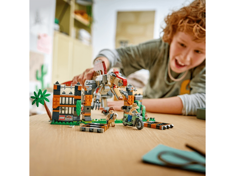 LEGO® Jurassic World Menekülés a spinosaurus elől (77982)